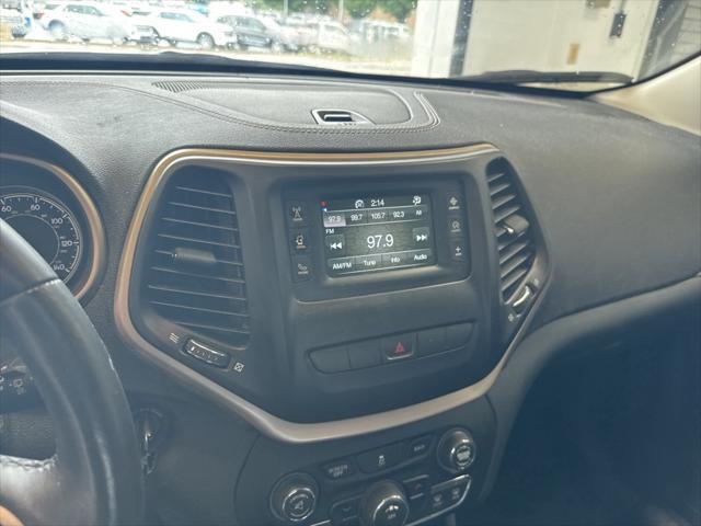 used 2014 Jeep Cherokee car, priced at $8,638