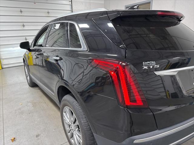 used 2021 Cadillac XT5 car, priced at $30,246