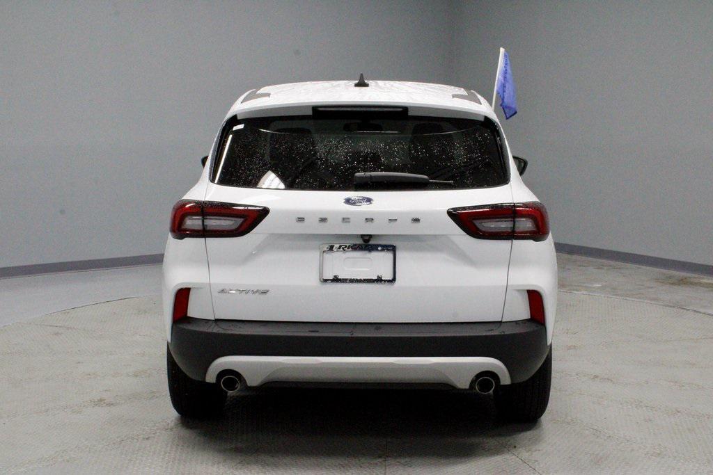 used 2023 Ford Escape car, priced at $20,994