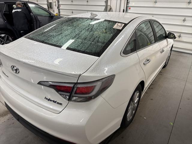 used 2016 Hyundai Sonata Hybrid car, priced at $13,106