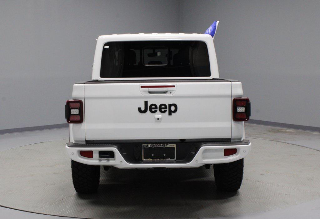 used 2023 Jeep Gladiator car, priced at $31,426