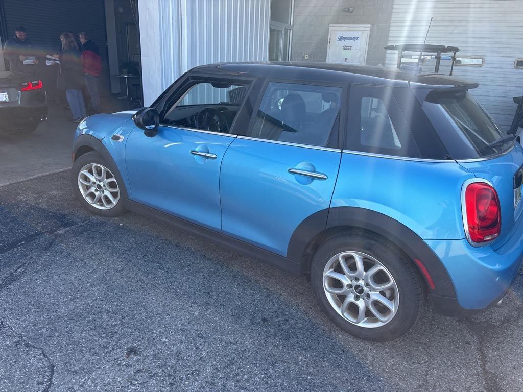 used 2019 MINI Hardtop car, priced at $14,472