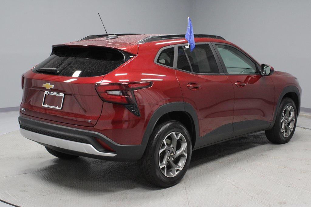 used 2024 Chevrolet Trax car, priced at $19,124