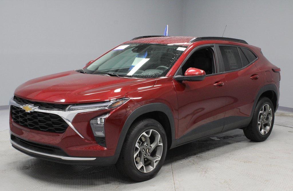 used 2024 Chevrolet Trax car, priced at $19,124