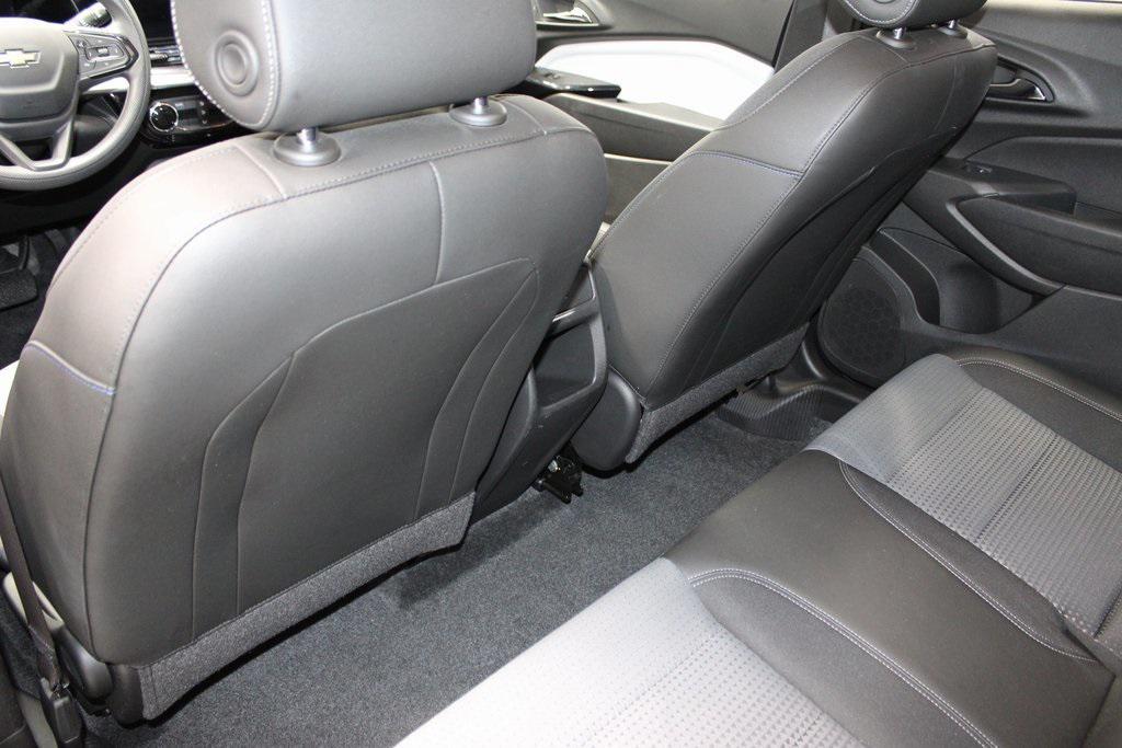 used 2024 Chevrolet Trax car, priced at $19,124