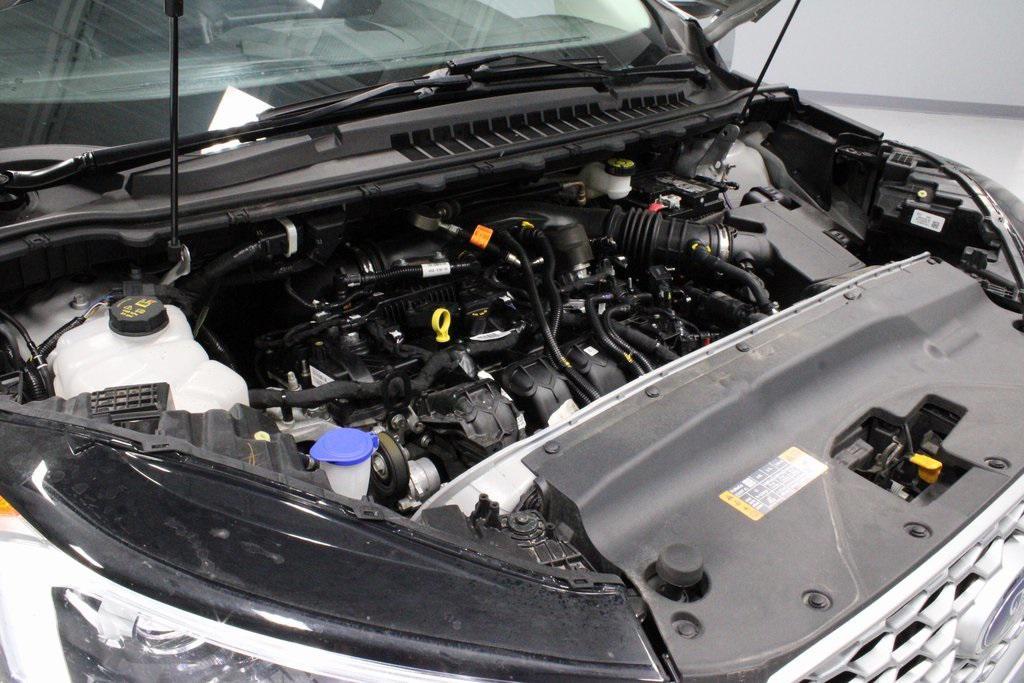 used 2024 Ford Edge car, priced at $23,993