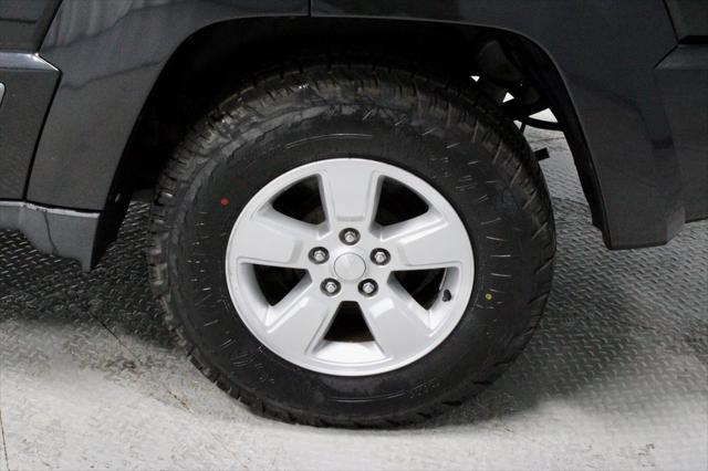 used 2010 Jeep Liberty car, priced at $6,289