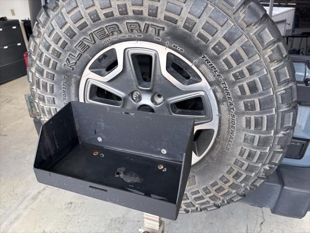 used 2015 Jeep Wrangler Unlimited car, priced at $17,288