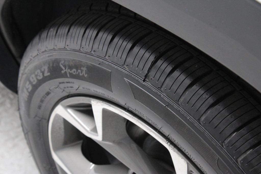 used 2024 Chevrolet Trax car, priced at $18,486