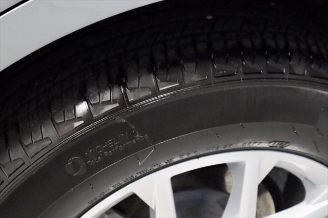 used 2023 Chevrolet Equinox car, priced at $21,469