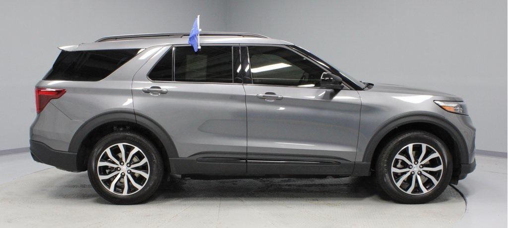 used 2022 Ford Explorer car, priced at $34,263