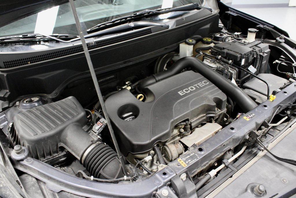 used 2018 Chevrolet Equinox car, priced at $11,332