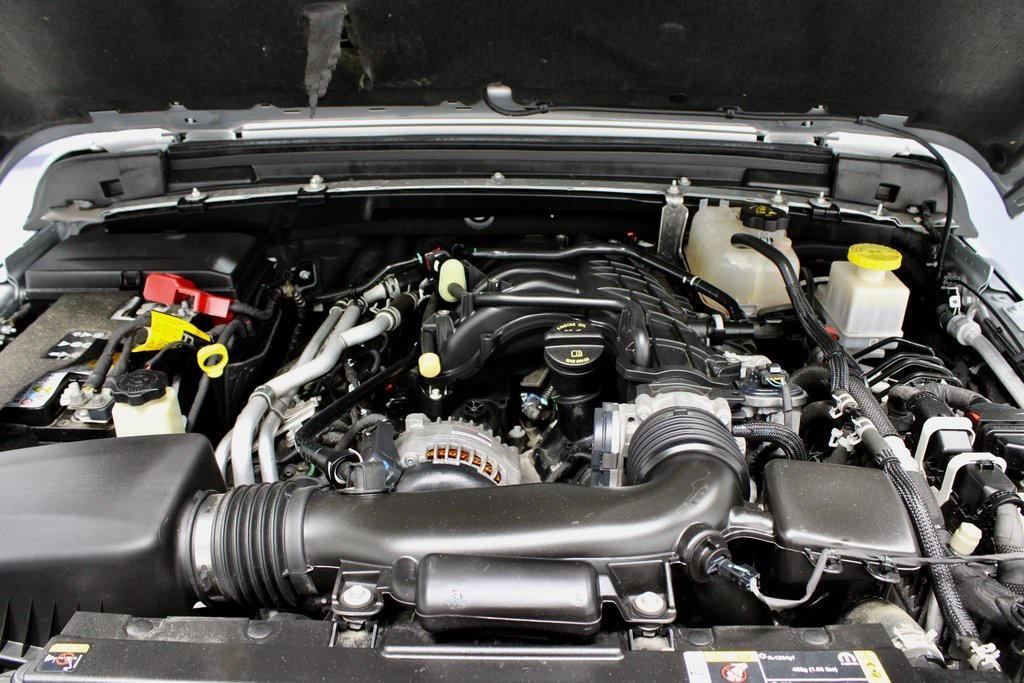 used 2022 Jeep Gladiator car, priced at $27,503