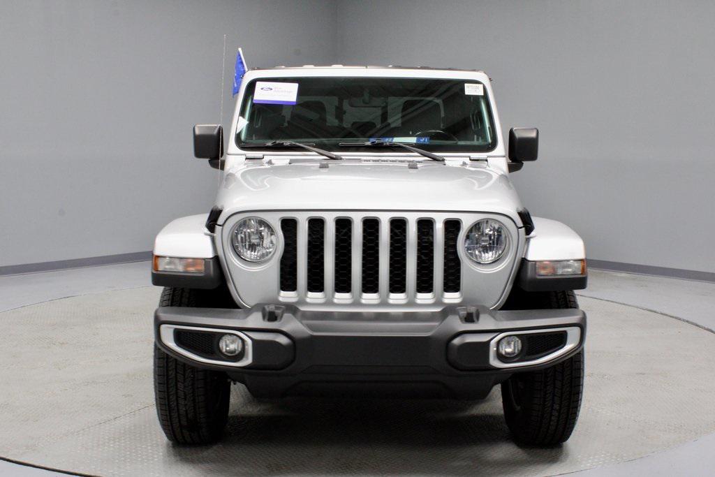 used 2022 Jeep Gladiator car, priced at $27,503