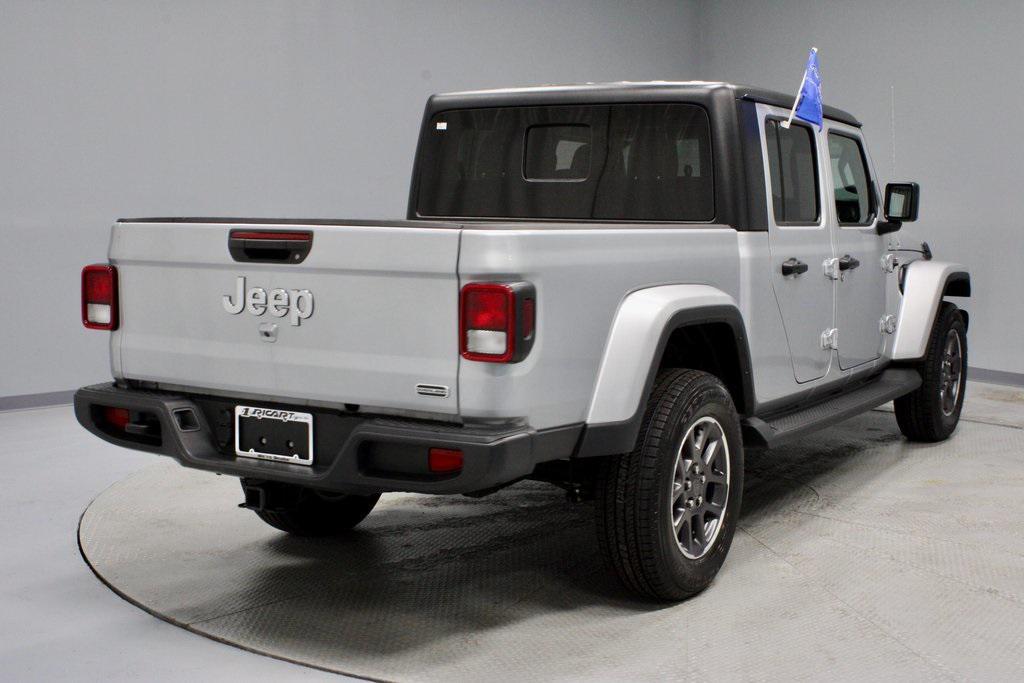 used 2022 Jeep Gladiator car, priced at $27,503
