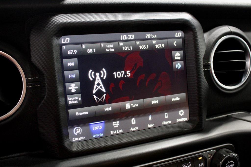 used 2022 Jeep Gladiator car, priced at $27,503