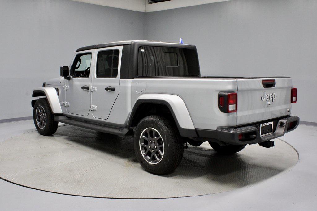 used 2022 Jeep Gladiator car, priced at $27,503