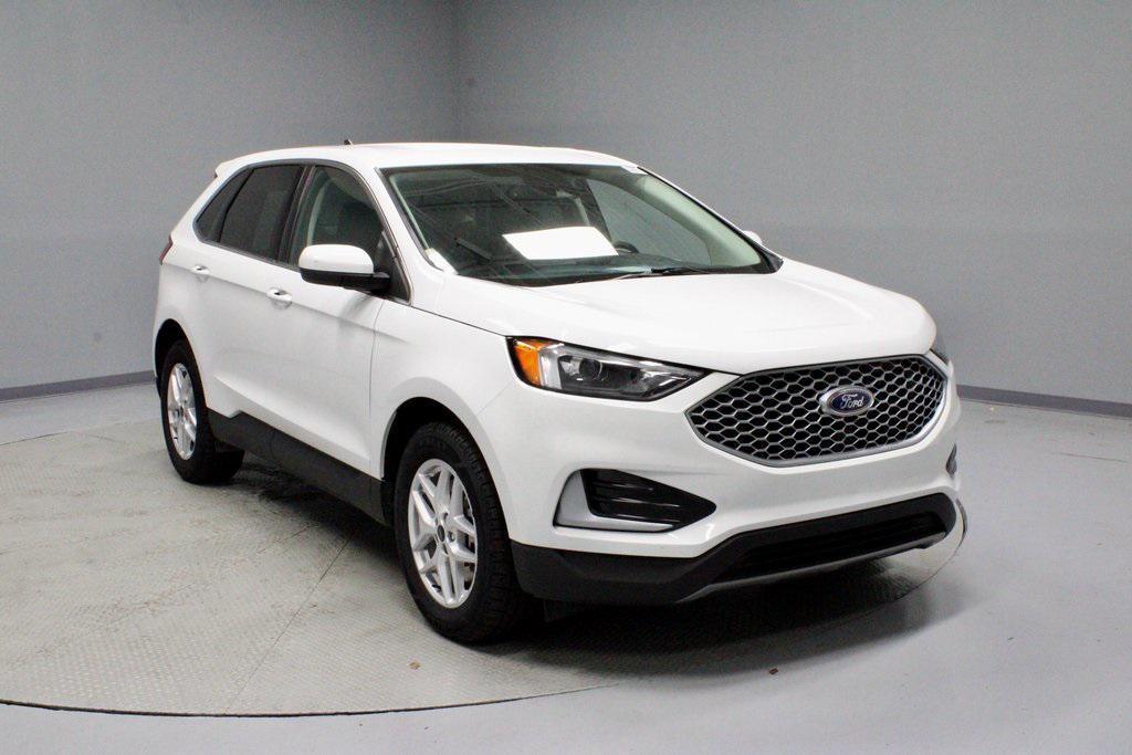 used 2024 Ford Edge car, priced at $22,676
