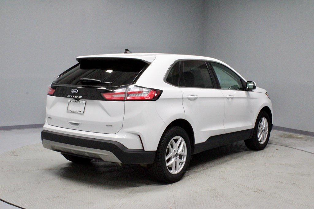 used 2024 Ford Edge car, priced at $22,676