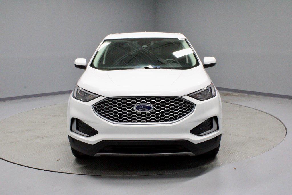 used 2024 Ford Edge car, priced at $22,676
