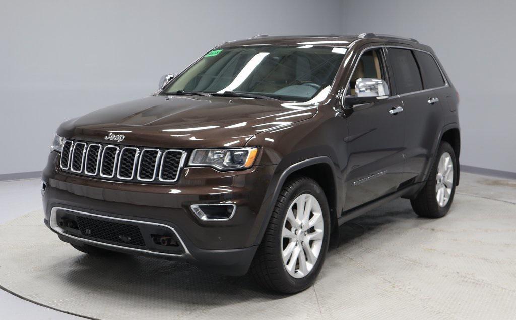 used 2017 Jeep Grand Cherokee car, priced at $13,389