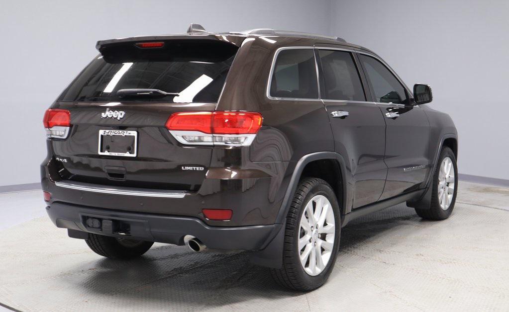 used 2017 Jeep Grand Cherokee car, priced at $13,389