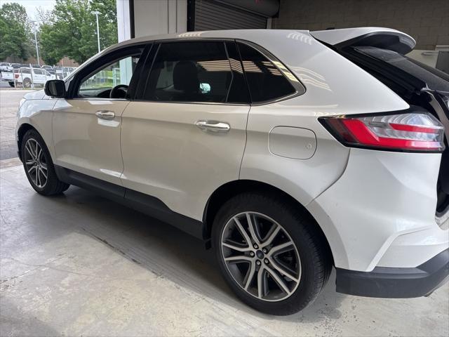 used 2022 Ford Edge car, priced at $28,634