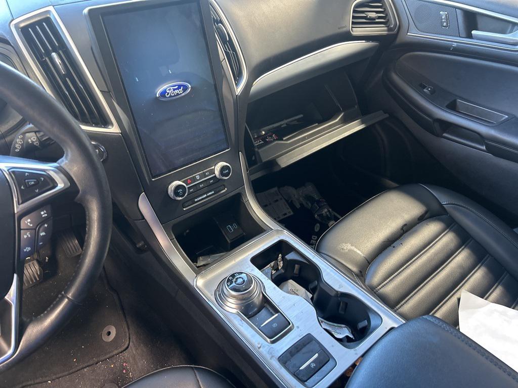 used 2022 Ford Edge car, priced at $24,877
