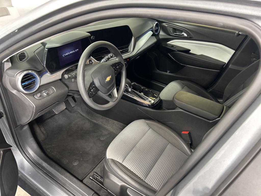 used 2024 Chevrolet Trax car, priced at $21,074
