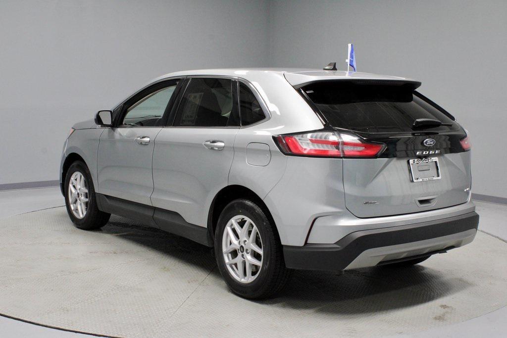 used 2024 Ford Edge car, priced at $22,933