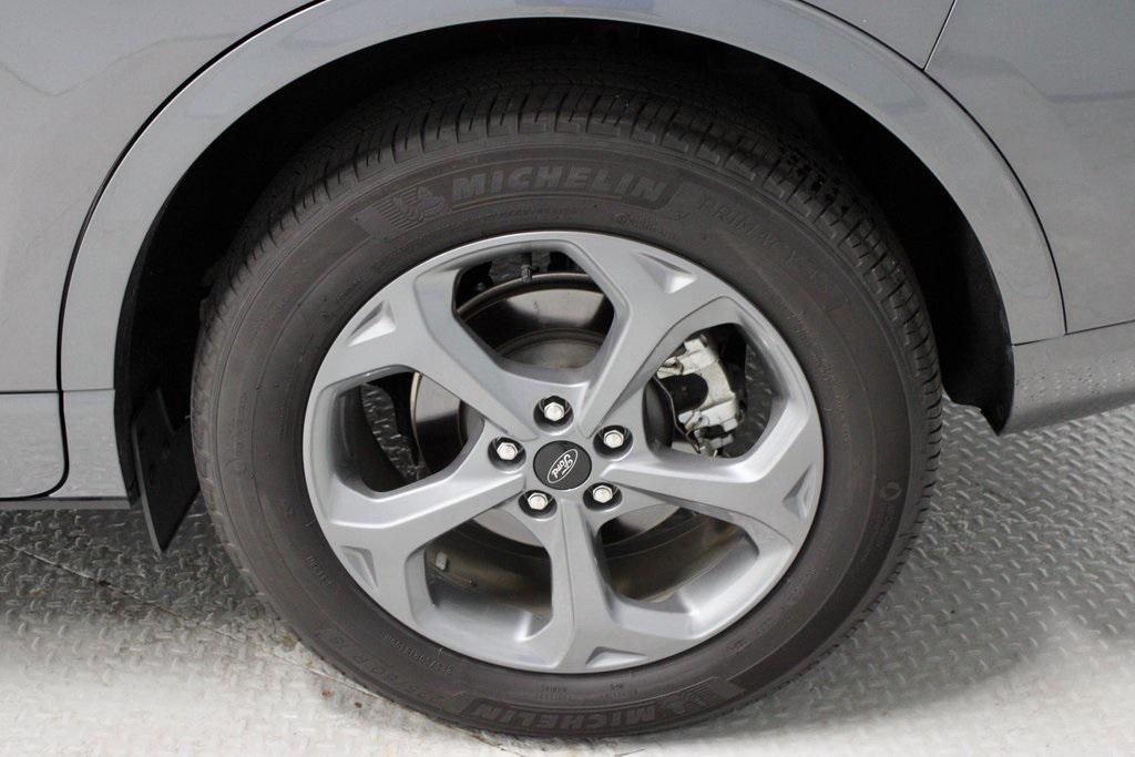 used 2024 Ford Escape car, priced at $25,738