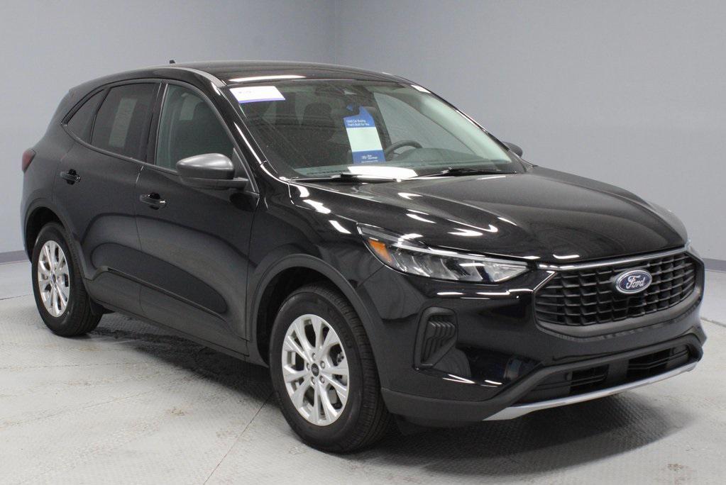 used 2025 Ford Escape car, priced at $26,353