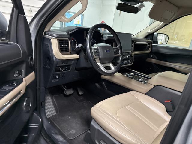 used 2023 Ford Expedition car, priced at $45,686