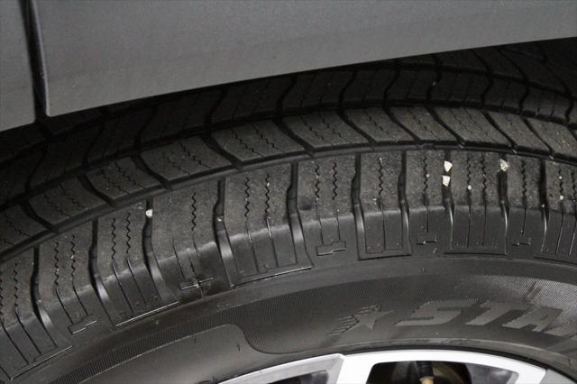 used 2023 GMC Acadia car, priced at $28,971