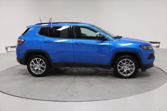 used 2023 Jeep Compass car, priced at $21,444