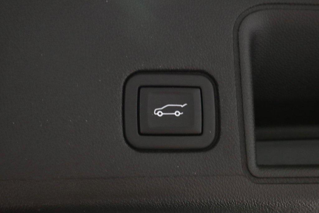 used 2023 GMC Terrain car, priced at $29,986