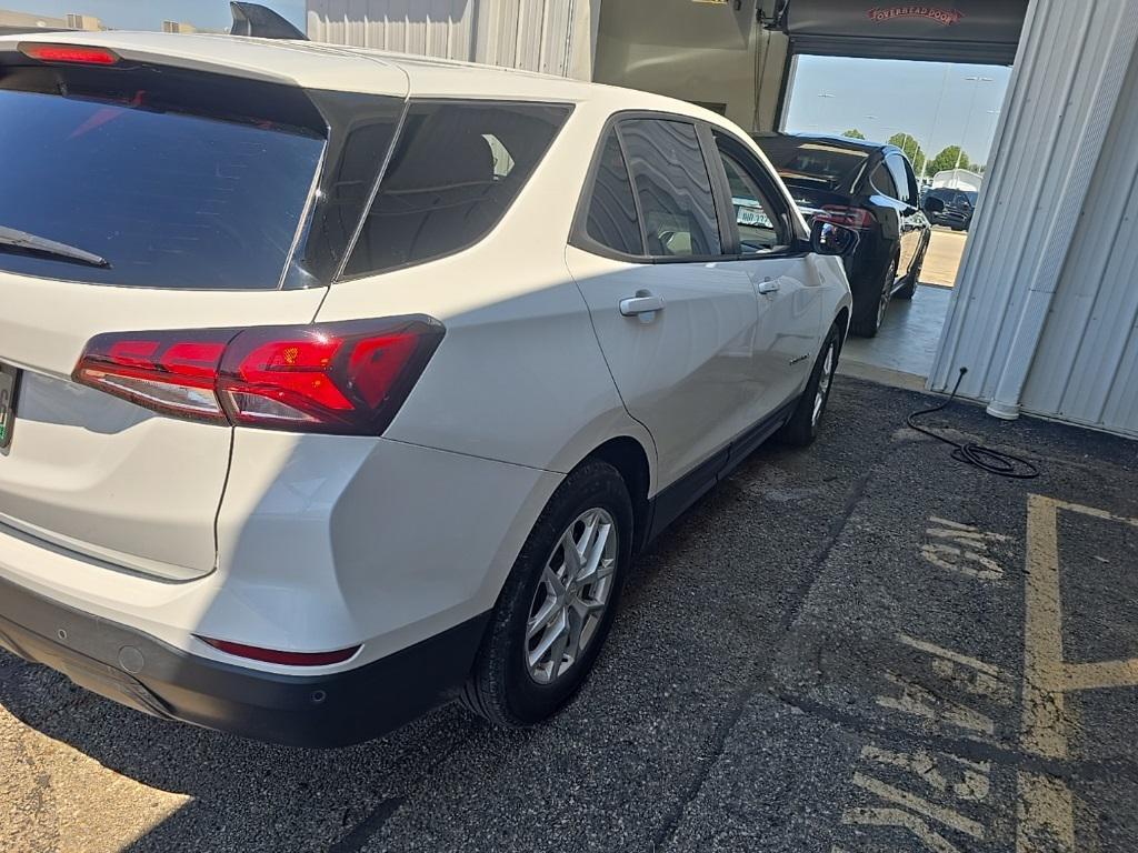 used 2022 Chevrolet Equinox car, priced at $19,361