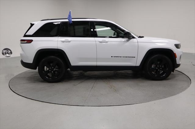 used 2023 Jeep Grand Cherokee car, priced at $32,959