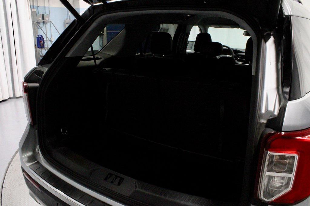 used 2024 Ford Explorer car, priced at $30,984