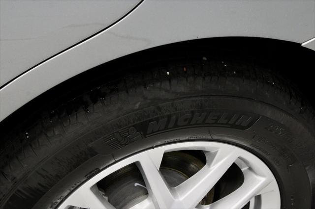 used 2023 Chevrolet Equinox car, priced at $22,586