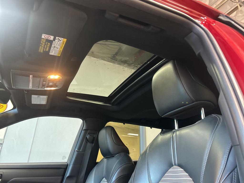 used 2022 Toyota Highlander car, priced at $31,515