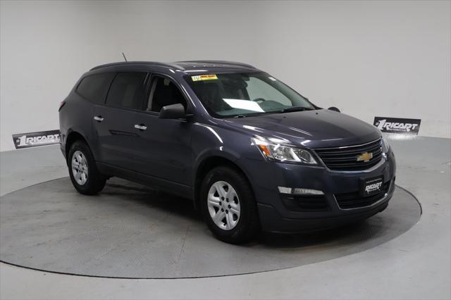 used 2014 Chevrolet Traverse car, priced at $9,200