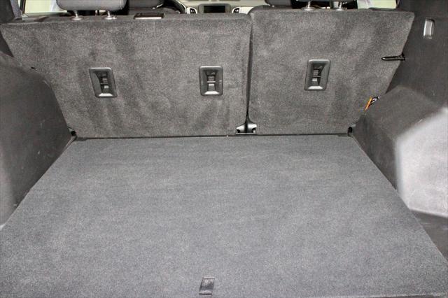 used 2022 Chevrolet Equinox car, priced at $20,000