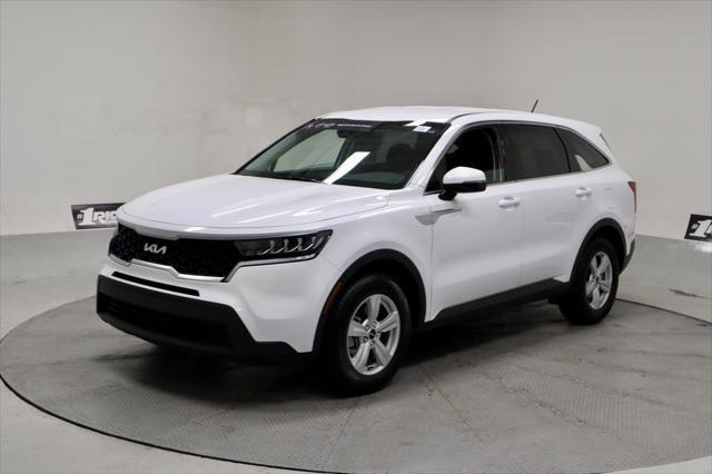 used 2023 Kia Sorento car, priced at $22,162