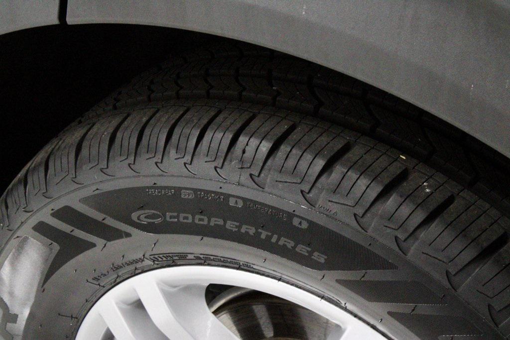 used 2022 Ford Explorer car, priced at $28,957