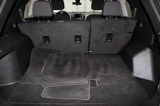 used 2023 Chevrolet Equinox car, priced at $17,683