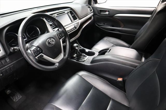 used 2019 Toyota Highlander Hybrid car, priced at $29,482