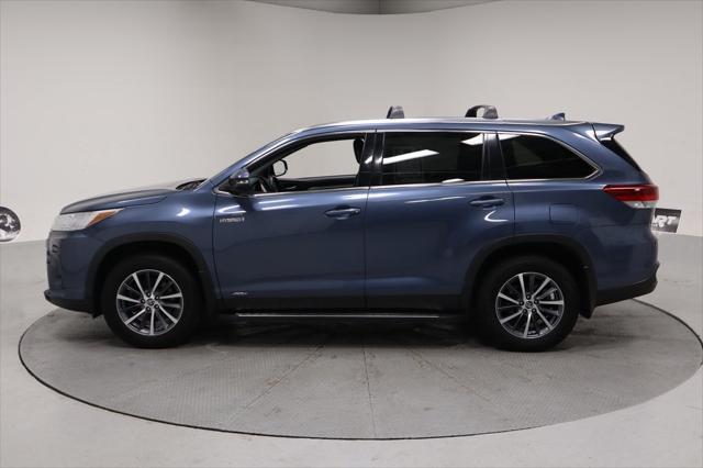 used 2019 Toyota Highlander Hybrid car, priced at $29,482