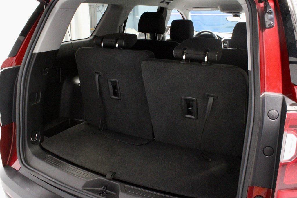 used 2023 GMC Acadia car, priced at $25,325