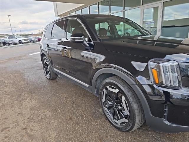 used 2023 Kia Telluride car, priced at $40,233